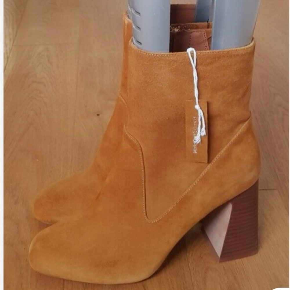 Marks & Spencer Camel Heeled Boots